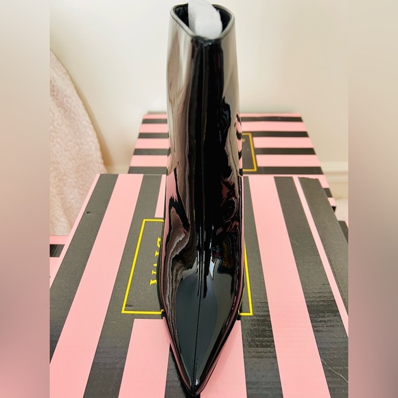 NIB Dolls Kill Lady GoDiva Excited Enough Patent Faux Leather Ankle Boo… - Picture 8 of 13